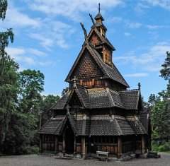 Norsk_Folkemuseum_Stabkirche03