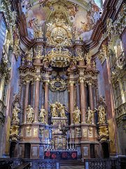 Stift_Melk_Stiftskirche_innen01