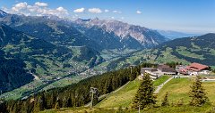 Blick_Bergstation_Hochjochbahn_Schruns