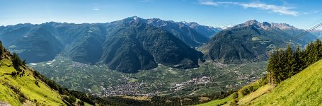 St_Martin_im_Kofel_Blick_Latsch_p