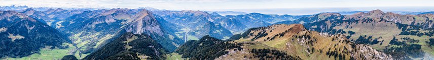 Diedamskopf mit  Blick Westen mit den Ortschaften Argenzipfel, Mellau, Reuthe