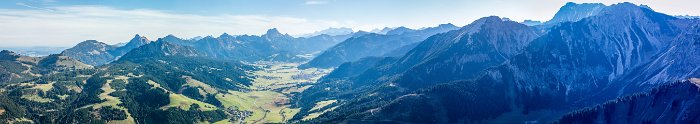 Gegend_Kühgundspitze_Blick_Tannheimer_Tal